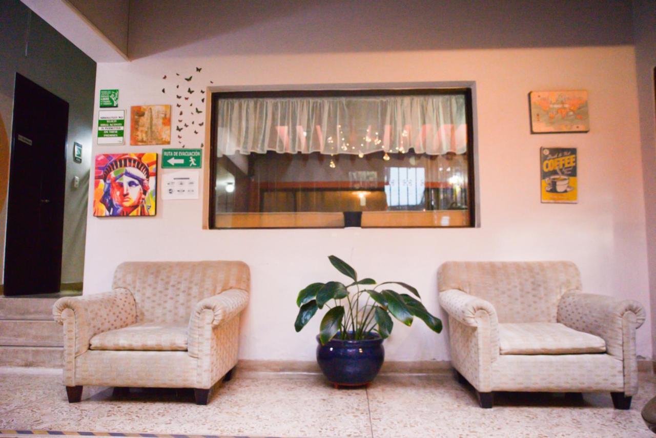 Ivy Hostel Medellín Zewnętrze zdjęcie