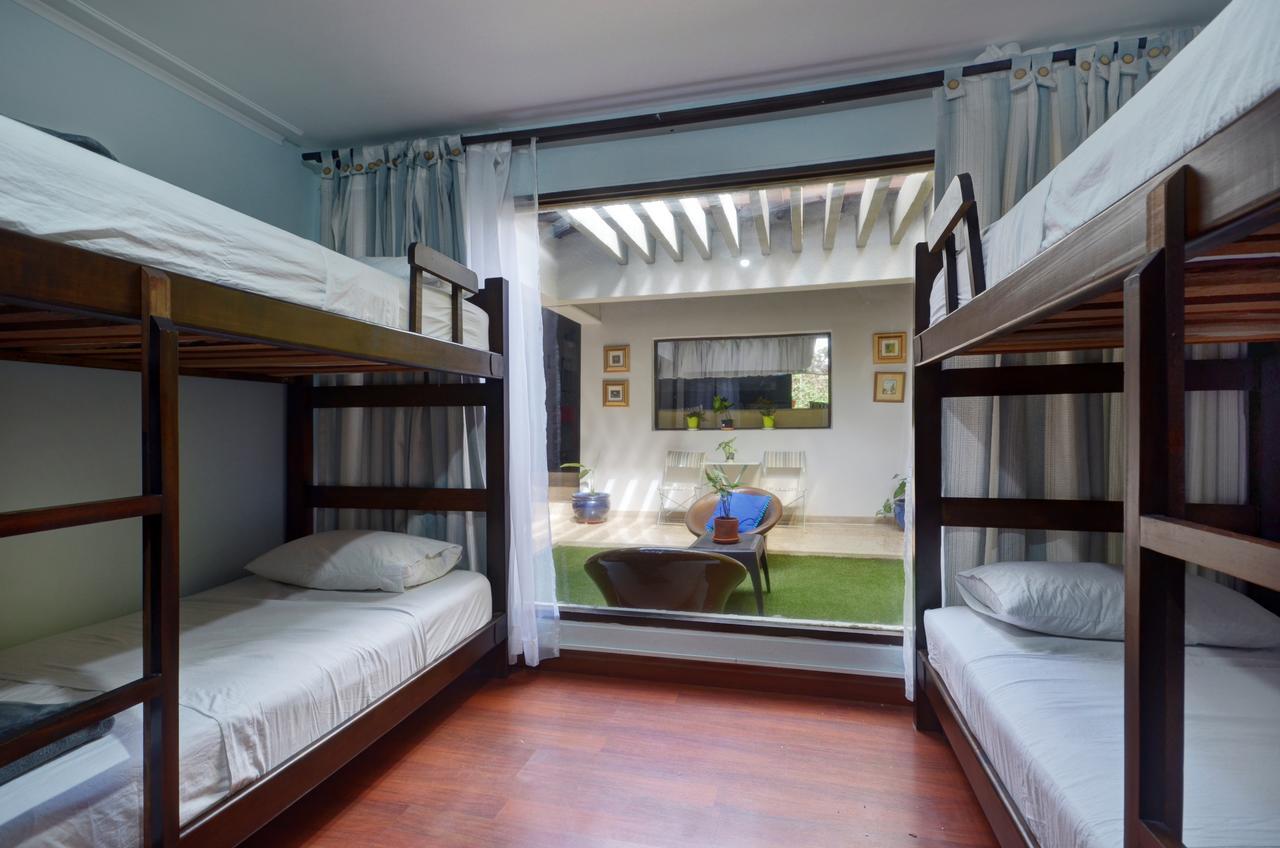 Ivy Hostel Medellín Zewnętrze zdjęcie