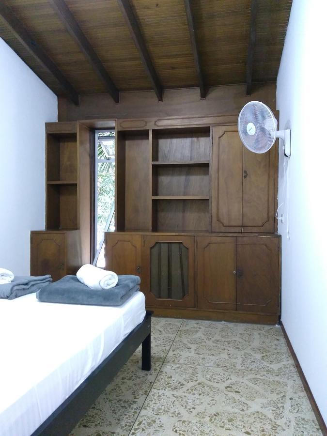 Ivy Hostel Medellín Zewnętrze zdjęcie