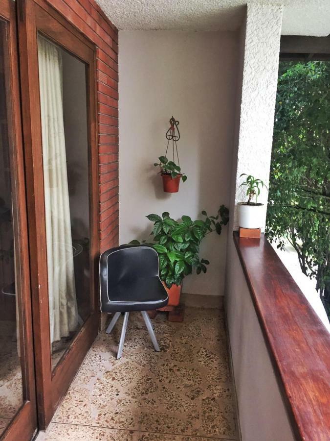 Ivy Hostel Medellín Zewnętrze zdjęcie